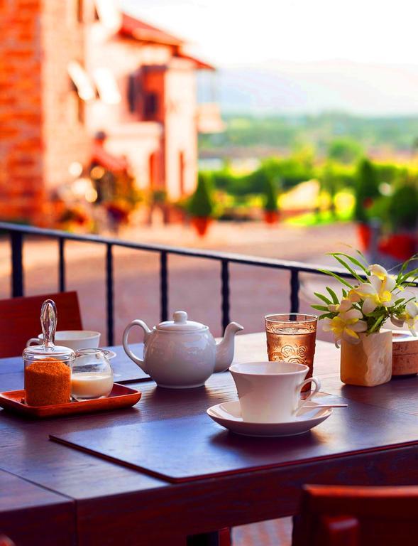 Toscana Town Square Suites Mu Si Exterior foto