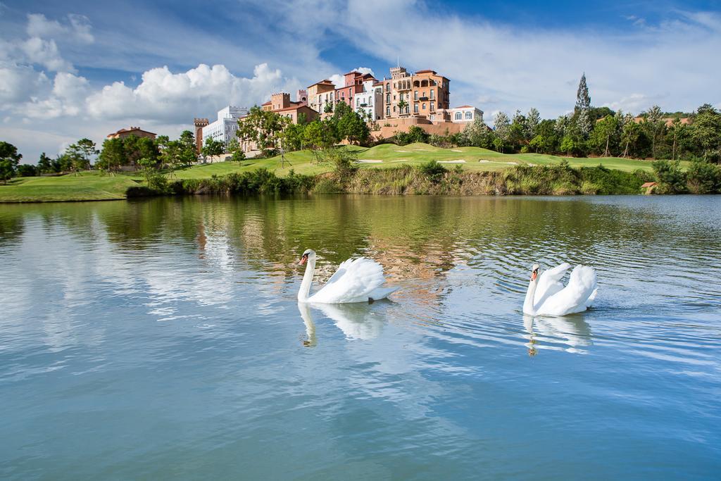 Toscana Town Square Suites Mu Si Exterior foto